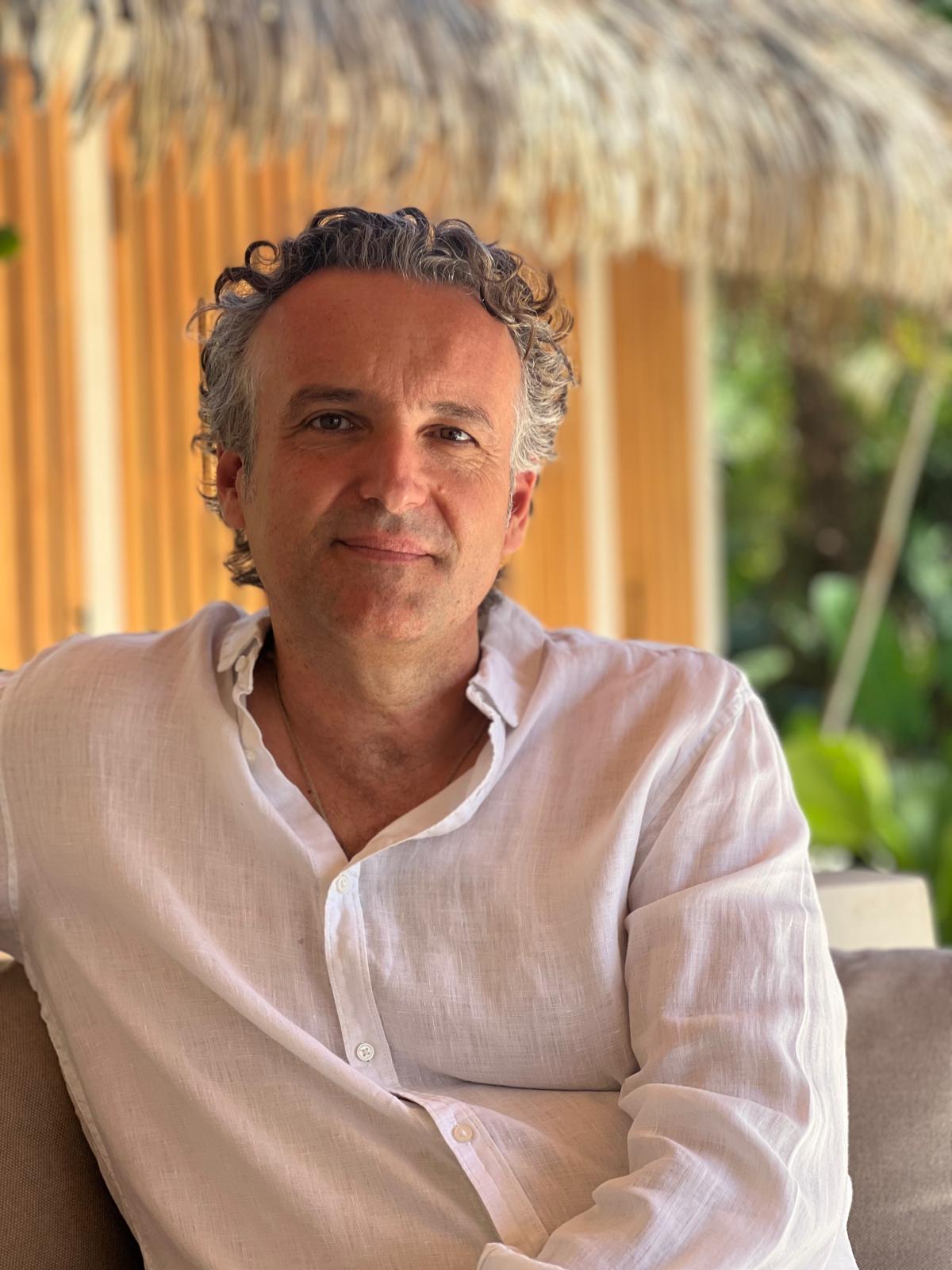 Bernard Becker Ph.D., Doctor in Depth Psychology specializing in adult psychotherapy and music therapy.